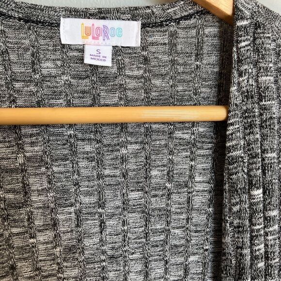LuLaRoe Sarah Cardigan Knit Duster Gray Size Small - Picture 4 of 5